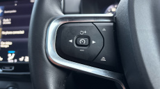 Volvo Xc40 2.0 B4P Inscription Pro 5dr Auto Petrol Estate